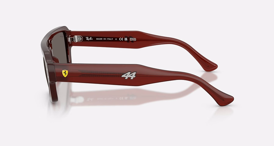 LEWIS HAMILTON DRIVER SPECIAL EDITION 2026 - SCUDERIA FERRARI COLLECTIE