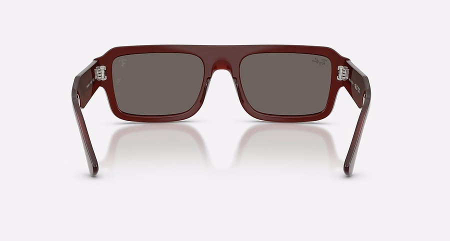 LEWIS HAMILTON DRIVER SPECIAL EDITION 2026 - SCUDERIA FERRARI COLLECTIE